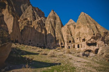 Göreme Vadisi Dağları mağaralar ve Hatıra Eşyası ile