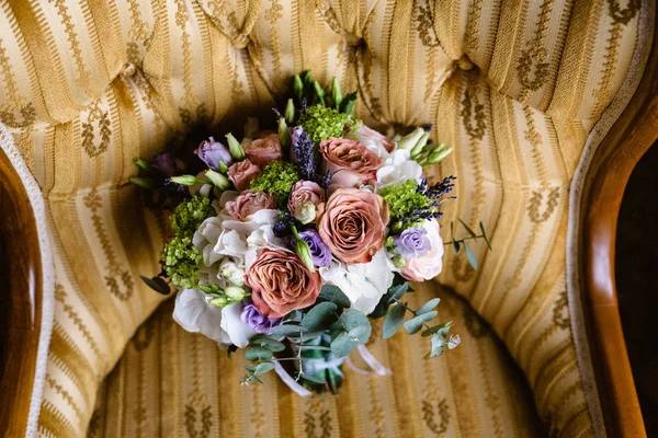 Kleurrijke Bruids Boeketten Met Bloemen — Stockfoto