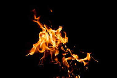 Kırmızı ve sarı Barbekü yangında alevler.