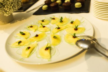 Meze Akdeniz düğün, tek lokma atıştırmak