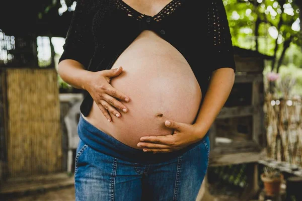 Pictures Belly Pregnant Women Nature Natural Background — Stock Photo, Image