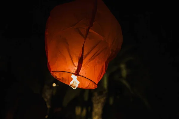 Lanterne Tailandesi Lanciate Aria Notte — Foto Stock