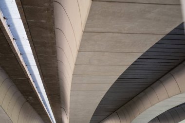 Modern beton köprü kiriş geometrik şekillerle Valencia, İspanya