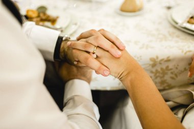 Yeni evli çift onların düğün sonra.