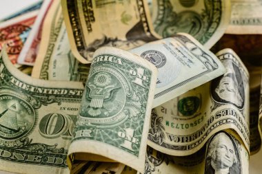 tomar dolar faturaları bir tablo