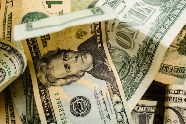 tomar dolar faturaları bir tablo