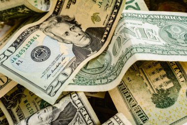 tomar dolar faturaları bir tablo