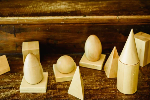 Solid Wood Shapes Study Geometry Volumes Cones Triangles Squares Spheres — Stock Photo, Image