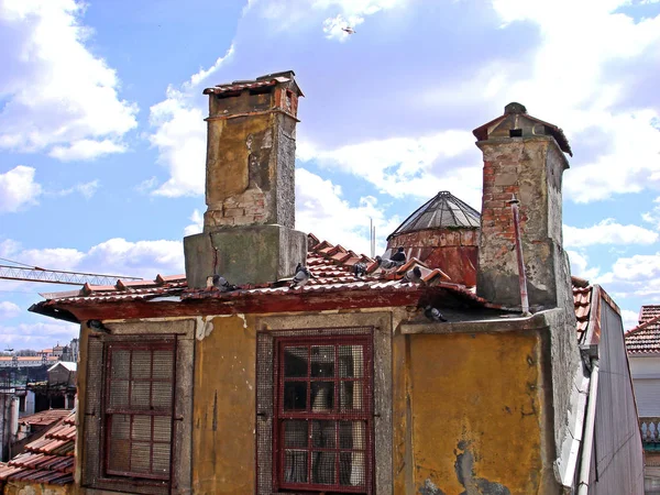 Lisboa Portugal Agosto 2017 Casas Típicas Mal Estado Los Barrios — Foto de Stock