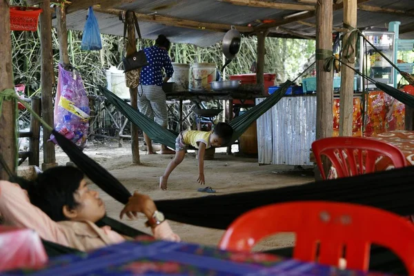 Kamboçya Mart 2010 Kamboçya Sokaklarında Günlük Yaşam — Stok fotoğraf