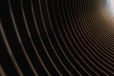 İç çizgilerle arka plan için bir tünel.