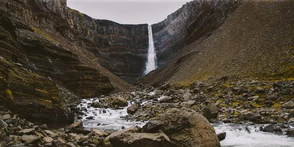 Панорамні Фотографії Знаменитий Ісландський Водоспадів Похмурі Дні Геологічних Утворень — стокове фото