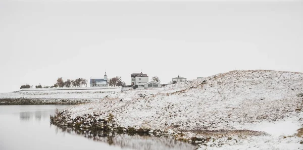 Dağlar Zar Zor Kış Başında Kar Yağdı — Stok fotoğraf