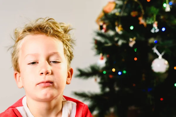 Bébé Avec Geste Préoccupation Attendant Les Cadeaux Père Noël Côté — Photo