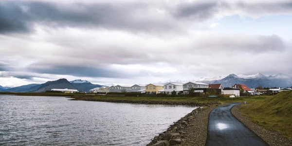 Vissersdorp Aan Kust Van Het Oosten Van Ijsland — Stockfoto