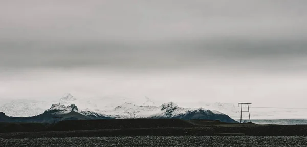 多雪的高山风景 — 图库照片