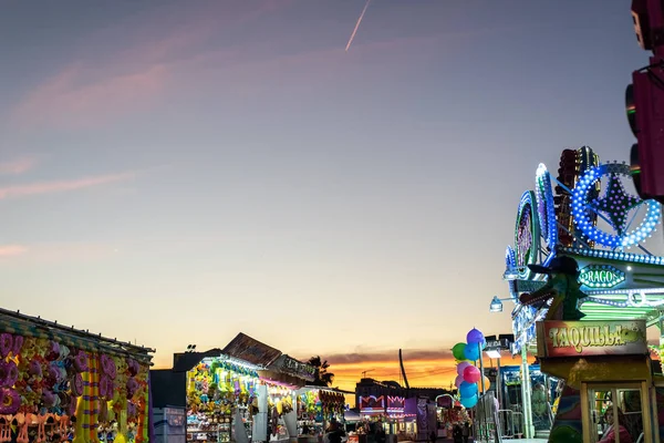 Valência Espanha Dezembro 2018 Feira Natal Entardecer — Fotografia de Stock