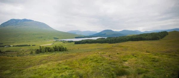 Schotse Landschap Met Heuvels Meren — Stockfoto