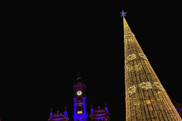 Praça Modernisme Valência Espanha Anoitecer Iluminado Por Árvore Natal Brilhante — Fotografia de Stock