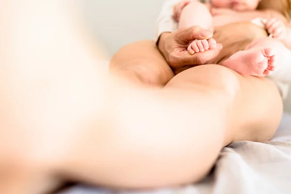 Feet Newborn Small Delicate — Stock Photo, Image