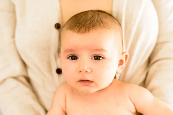 Pretty Carefree Baby Happy Her Mommy — Stock Photo, Image