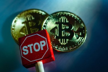 Bitcoin cryptocurrencies, dur yatırımlar kriz kavramı.