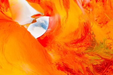 Arka plan ve el sanatları okulu doku olarak kullanmak üzere rasgele renkler fırça darbeleri detay.