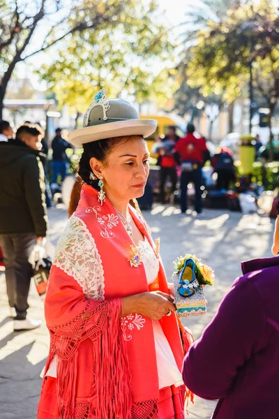 Valence Espagne Février 2019 Portrait Femmes Portant Tenue Traditionnelle Bolivienne — Photo
