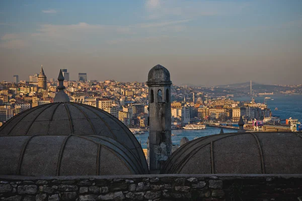 Estambul Turquía Abril 2012 Vista Del Paso Del Bósforo Ciudad — Foto de Stock