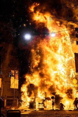 Valencia, İspanya - 19 Mart 2019: Valensiya festiviti sonu