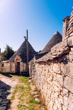Taş fayans Alberobello Trulli çatıları kapak, bir ITA