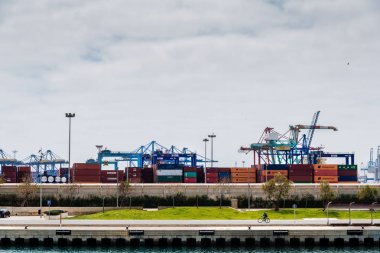 Valencia, İspanya - 29 Nisan 2019: Ticari kargo nun görünümü p