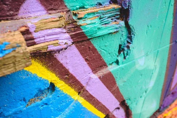 Detail eines anonymen Straßengraffiti mit vielen Farben, fröhlich — Stockfoto