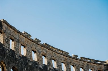 Pula, Hırvatistan - 10 Haziran 2019: Pula'daki Roma amfitiyatrosu, b