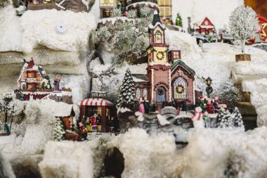 İskandinav tarzı nda Rakamlar ve Noel süslemeleri, minyatür hou