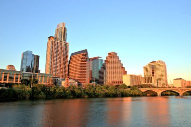 Gün batımında Austin Downtown manzarası