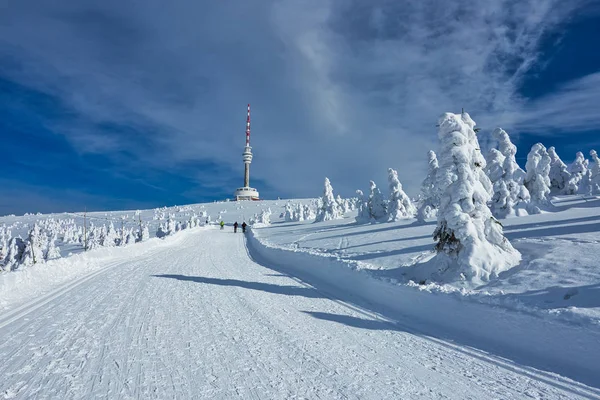 Ίχνος Σκι Crosscountry Τρόπο Σκι Στο Βουνό Jesenik Και Τηλεοπτικό — Φωτογραφία Αρχείου