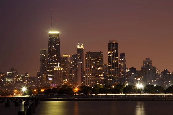 Chicago Skyline Panorama o zmierzchu — Zdjęcie stockowe