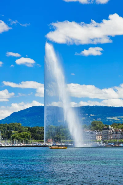 Geneve Cityscape Solig Sommardag Schweiz Europa — Stockfoto