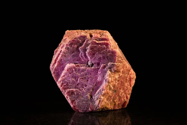 Rough Ruby Mineral Stone Front Black — Stock Photo, Image