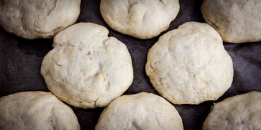 Panorama, hamur ekmeği, kağıt üstünde ekmek, üst manzara.