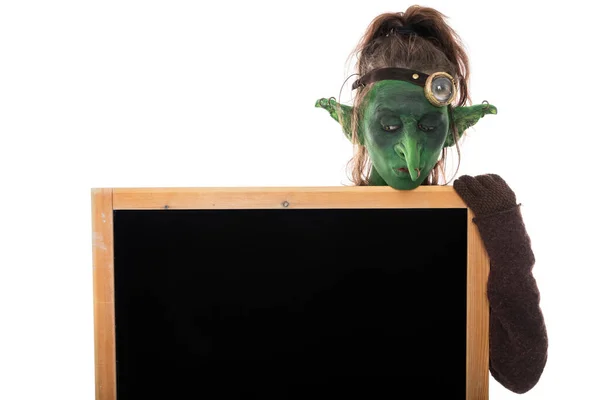 Goblin Kecil Memegang Batu Tulis Besar Dengan Ruang Penyalinan Terisolasi — Stok Foto