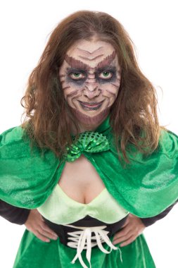 Yeşil gobling kızı portresi, beyaz tenli, kavram İrlanda ve peri masalları