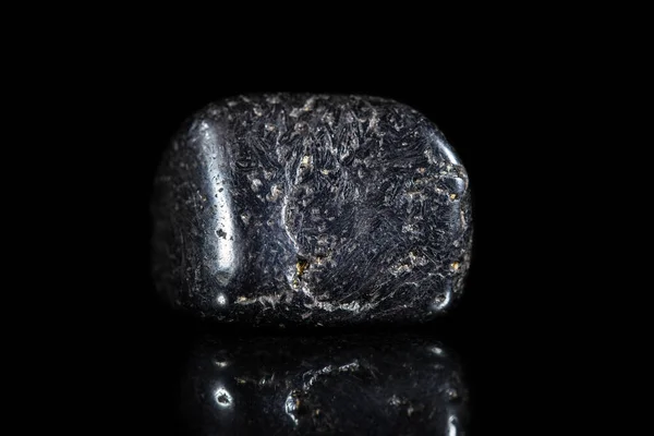 Negro Shungite Mineral Negro Reflexiones Biocampo Energía Para Teléfonos Celulares — Foto de Stock