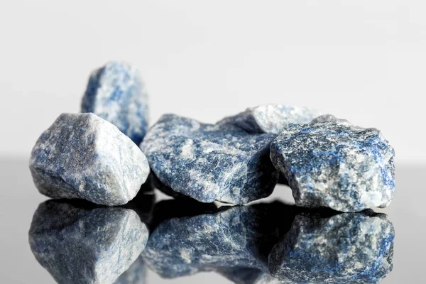 Blue Sodalite Uncut Reflections Concept Alternative Medicine — Stock Photo, Image