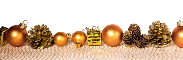 Isolado Decoração Natal Dourado Frente Fundo Branco — Fotografia de Stock