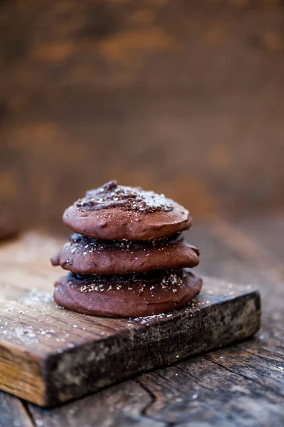 Čerstvé Pečené Čokoládové Cookies Vánocům — Stock fotografie