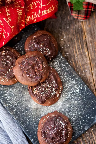 Fresh Baked Chocolate Cookies Christmas — Stock Photo, Image