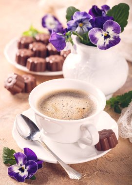 kahve çikolata şekerleme ile