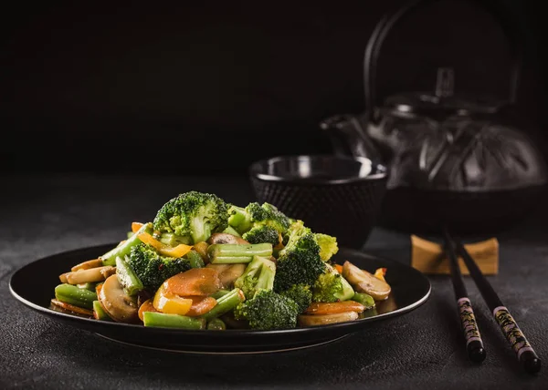 Stir fried vegetables — Stock Photo, Image